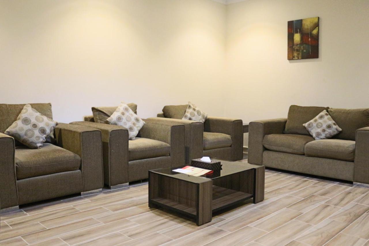 Valencia Hotel Suites Αλ Κομπάρ Εξωτερικό φωτογραφία