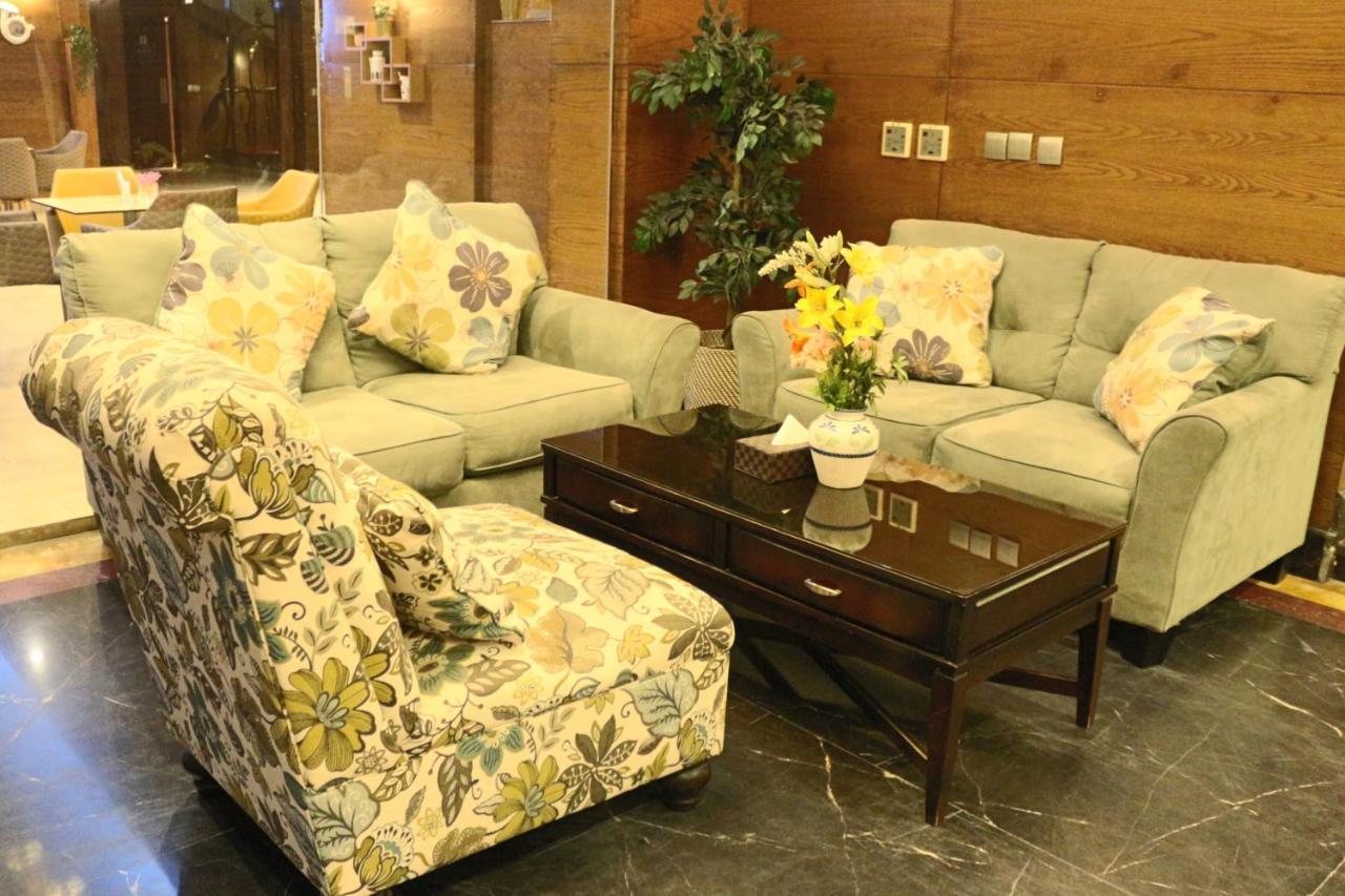 Valencia Hotel Suites Αλ Κομπάρ Εξωτερικό φωτογραφία