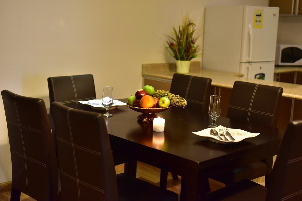 Valencia Hotel Suites Αλ Κομπάρ Εξωτερικό φωτογραφία
