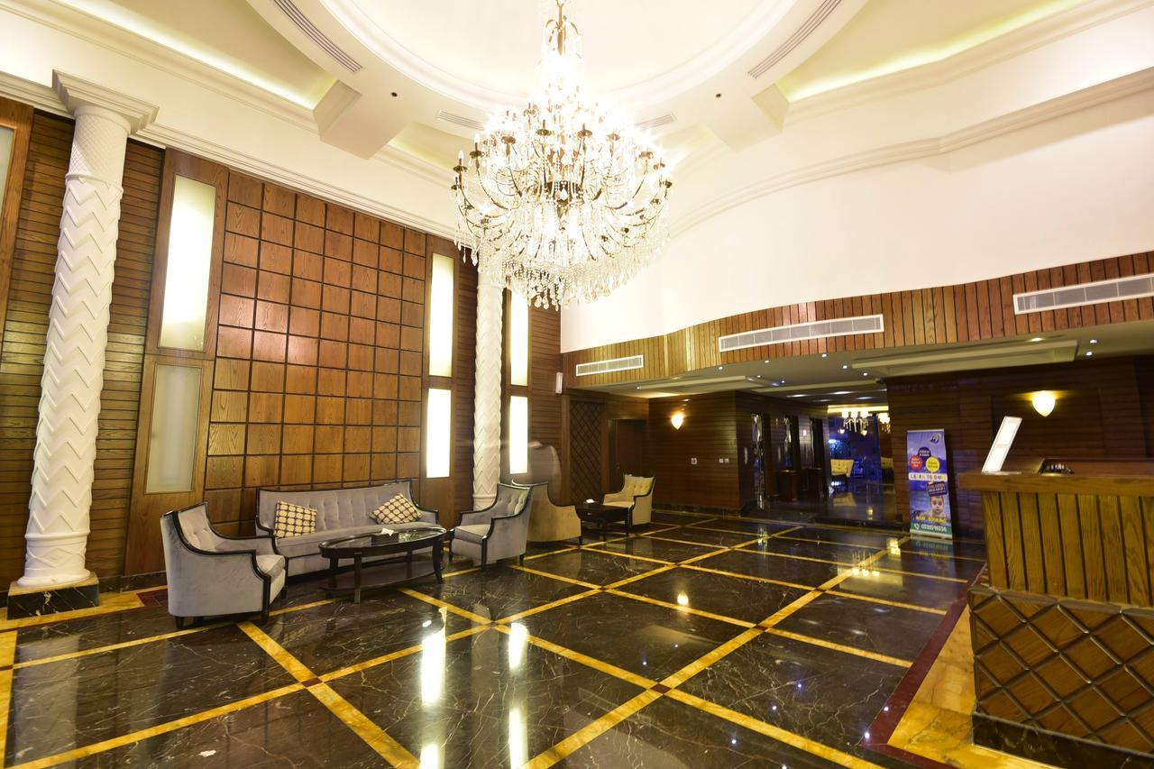 Valencia Hotel Suites Αλ Κομπάρ Εξωτερικό φωτογραφία